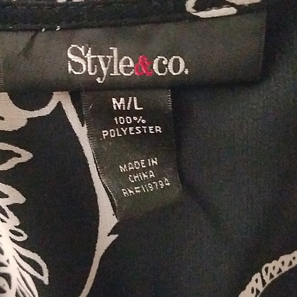 Style & Co Navy blue and white sheer shrug Size M/L - Picture 8 of 8